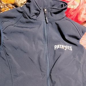 Patriots vest